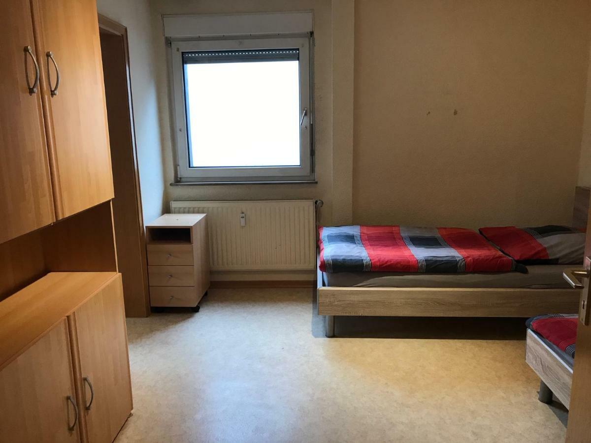 Messe Cgn/Dus Grossraeumige Wohnung In Guter Verkehrslage Leverkusen Buitenkant foto