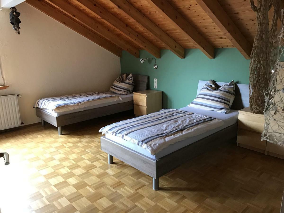 Messe Cgn/Dus Grossraeumige Wohnung In Guter Verkehrslage Leverkusen Buitenkant foto