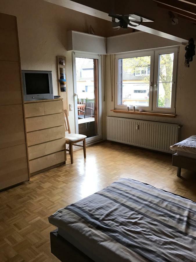 Messe Cgn/Dus Grossraeumige Wohnung In Guter Verkehrslage Leverkusen Buitenkant foto