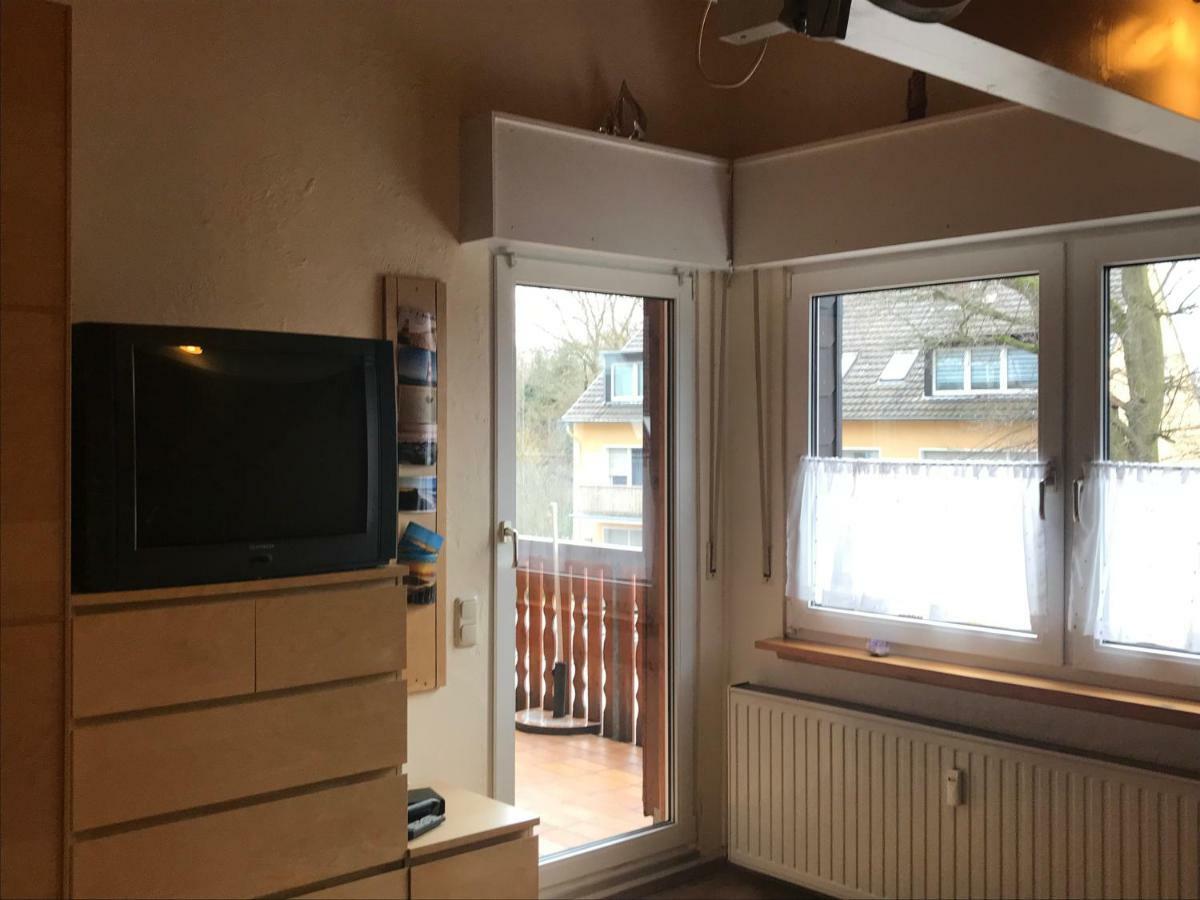 Messe Cgn/Dus Grossraeumige Wohnung In Guter Verkehrslage Leverkusen Buitenkant foto